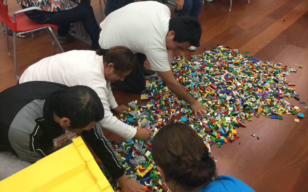 Exitoso encuentro de instituciones de nuestra alianza con LEGO